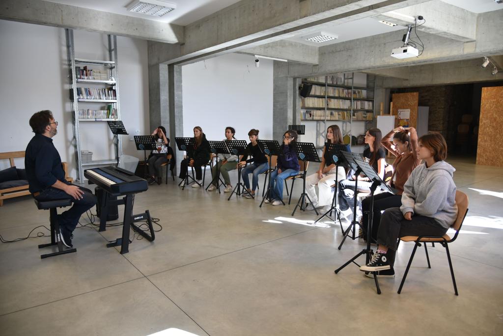 La musica fa volare – Circo Incanto di Polimnia La musica fa volare – Circo Incanto-Polimnia