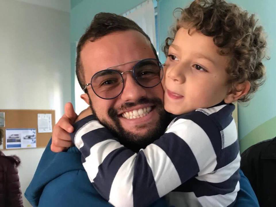 Un pulmino per raggio di sole di Raggio di Sole Onlus Un pulmino per raggio di sole-Raggio di Sole Onlus