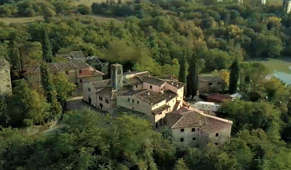 Giovani nemici, insieme per la Pace! di Rondine Cittadella della Pace Giovani nemici, insieme per la Pace!-Rondine Cittadella della Pace