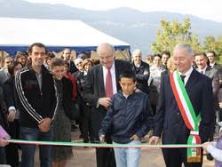 SISTEMIAMO LA CASA FAMIGLIA DI BERBENNO di AFFIDIAMOCI SISTEMIAMO LA CASA FAMIGLIA DI BERBENNO -AFFIDIAMOCI