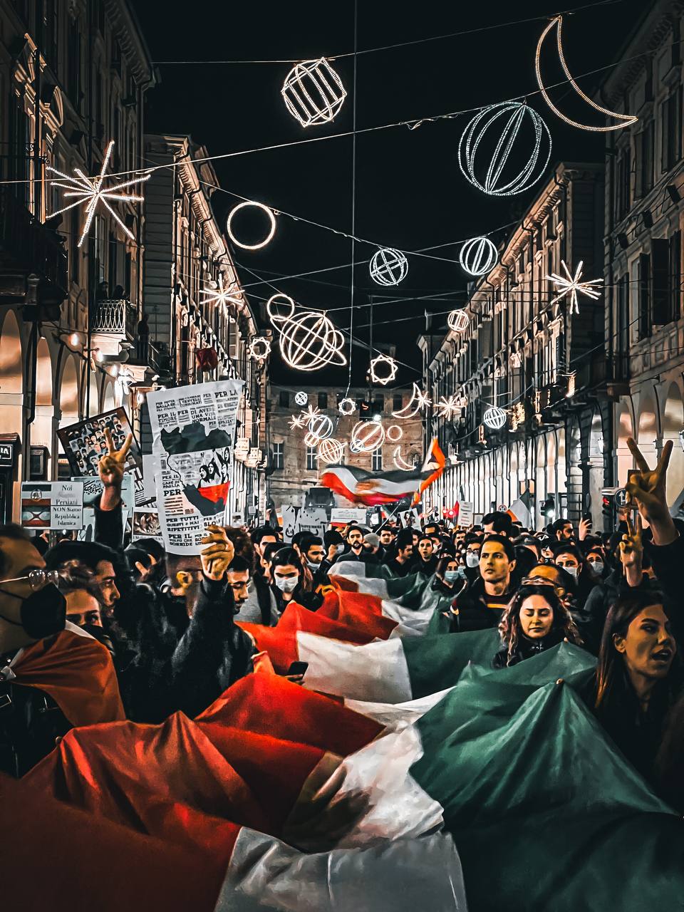 Libera scuola Mahsa Amini di Torino Città per le Donne APS ETS Libera scuola Mahsa Amini-Torino Città per le Donne APS ETS