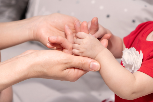 Dona una piega sospesa di Fondazione Ronald McDonald Italia Dona una piega sospesa-Fondazione Ronald McDonald Italia