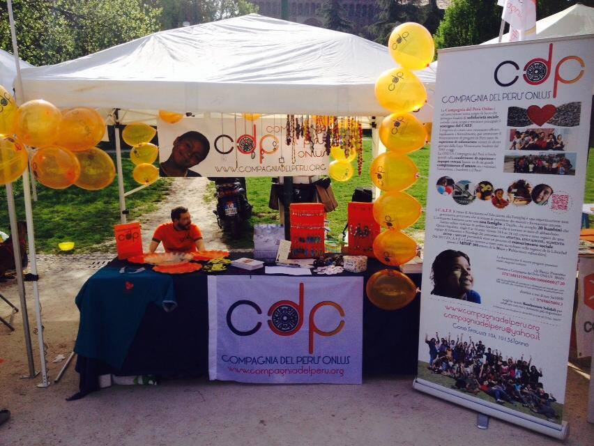 A SCUOLA DI CORSA! di Compagnia del Perù Onlus A SCUOLA DI CORSA!-Compagnia del Perù Onlus