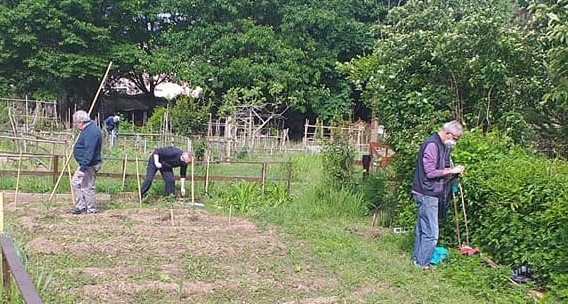 Coltivare la terra per ritrovare la vita di Cena dell'Amicizia Coltivare la terra per ritrovare la vita-Cena dell'Amicizia