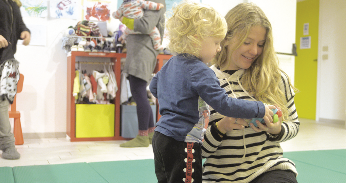 The Human Safety Net For Families di The Human Safety Net The Human Safety Net For Families-The Human Safety Net