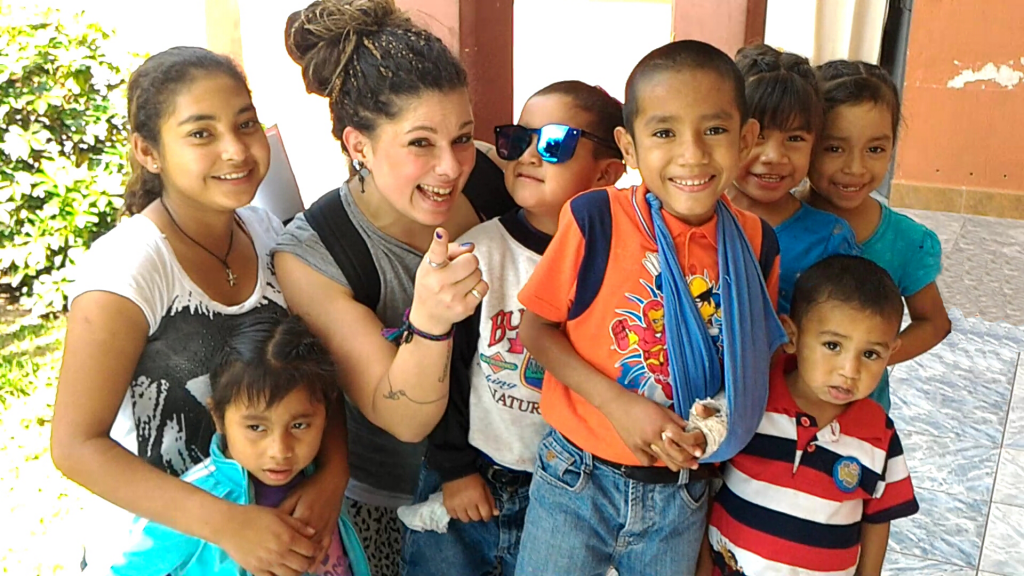 Corri in "Alegria" di Nutrizionisti Senza Frontiere Corri in "Alegria"-Nutrizionisti Senza Frontiere