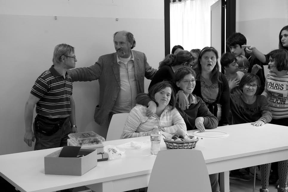 Antonio Cornacchione per Centro PANDUJI di Cura e Riabilitazione Onlus Antonio Cornacchione per Centro PANDUJI -Cura e Riabilitazione Onlus