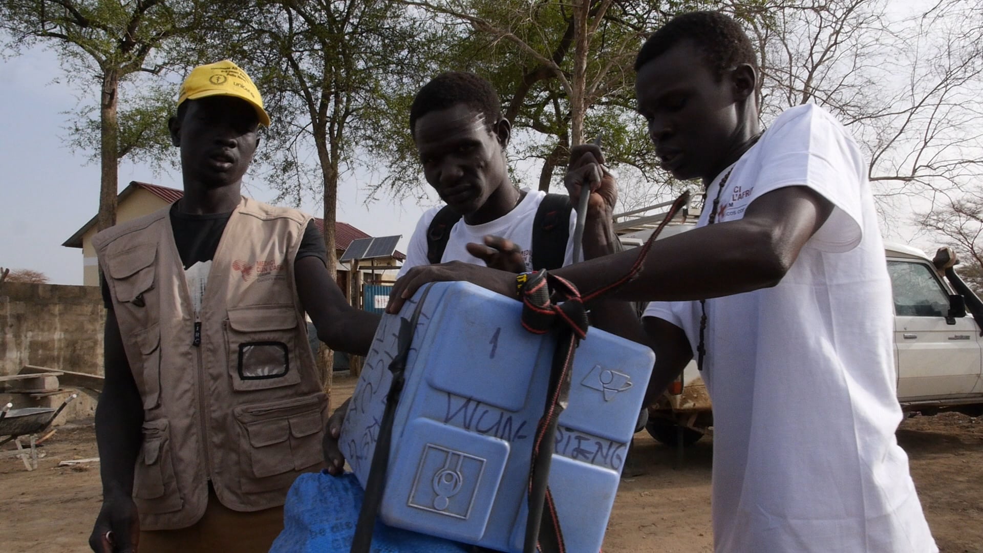 Un vaccino per "Noi" - Padova Marathon di Medici con l'Africa Cuamm Un vaccino per "Noi" - Padova Marathon -Medici con l'Africa Cuamm
