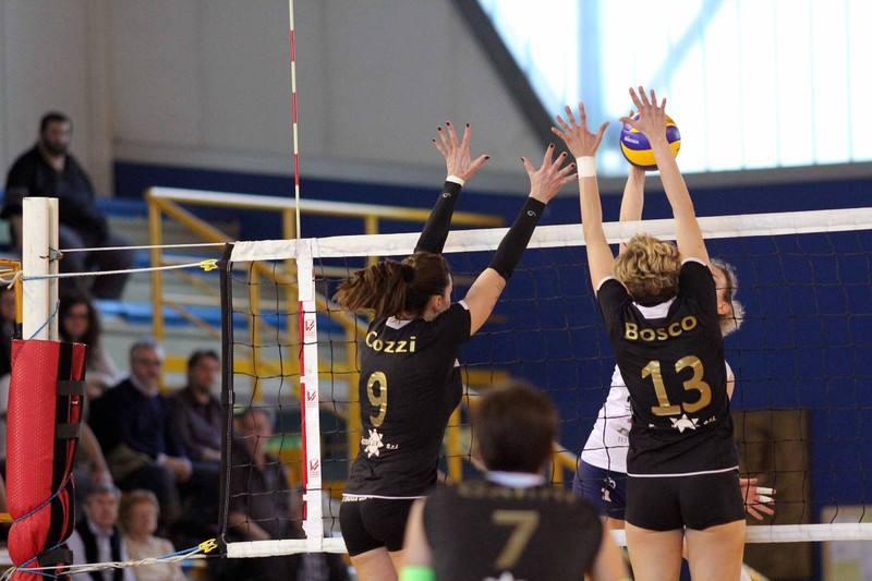 Volley Garlasco - Un sogno solidale di Volley 2001 Garlasco Volley Garlasco - Un sogno solidale-Volley 2001 Garlasco